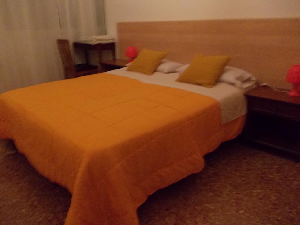 Travellers Lodge Bed & Rooms Treviso Quarto foto